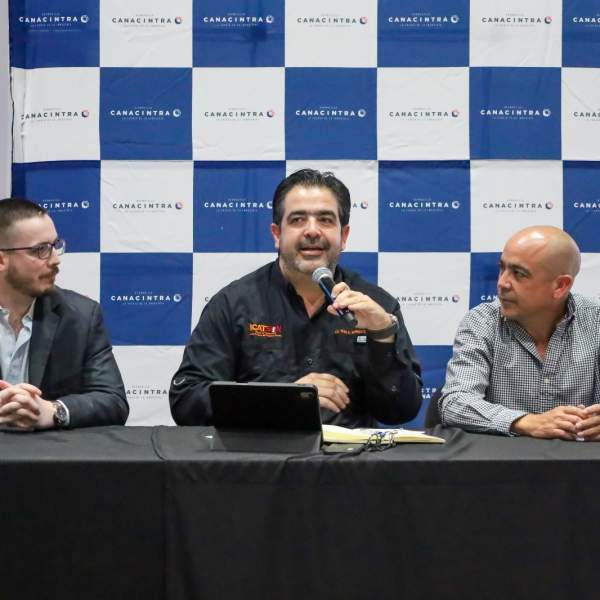 Encuentro con Jóvenes industriales impulsa oportunidad de empleos, Canacintra e Icatson presentes